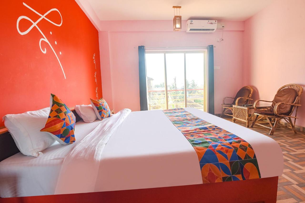 Hotel Fabexpress The Voyage Morjim Zewnętrze zdjęcie