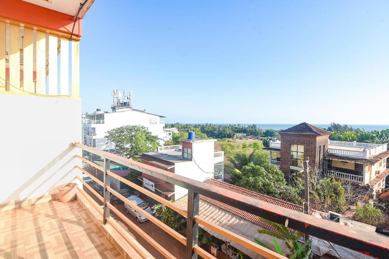 Hotel Fabexpress The Voyage Morjim Zewnętrze zdjęcie
